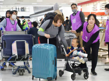 巨大地震想定し実践訓練　設定知らせず本番さながら　成田空港
