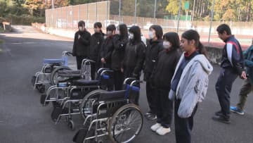 中学生が福祉体験授業　重りやサポーターなどをつけて不自由さを体感　三重・紀北町