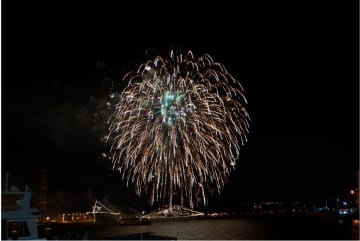 横須賀三浦 年末年始どこへ行く？ 年越し花火やセール情報など　横須賀市・三浦市