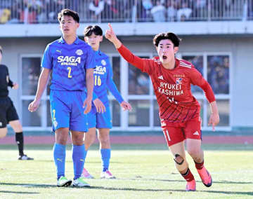 【速報】流通経大柏、初戦に圧巻5発　全国高校サッカー