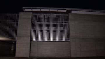 入浴介助中に全身やけど　老人ホームで女性（89）死亡　千葉・市川市