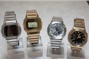 新開発“メタル調の樹脂バンド”を搭載したG-SHOCK