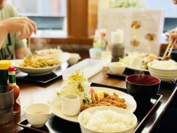 20～30代の「ランチの上限予算」、これ以上高くなったら「控えるしかない」物価高上昇がお財布を直撃【総合順位】