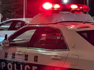 ひき逃げか、高齢女性死亡　南房総の国道410号　車の行方を捜査