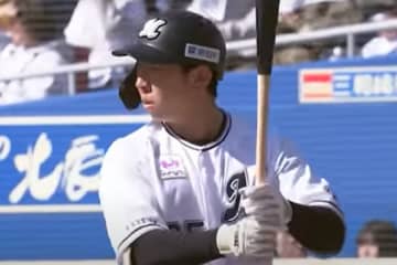 ロッテの19歳が「天才すぎる」　芸術的な“捌き”に驚愕…鷹左腕撃ちで「無限にポジ」