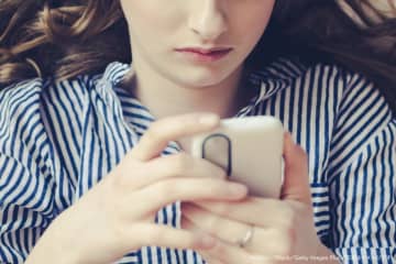 スクロール中毒になってない？　「気づいたらSNSを2時間も見てた…」スマホ時間を減らすコツ