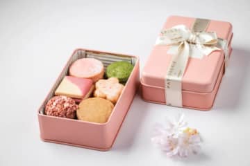 【ウェスティンホテル東京】“桜”がテーマのかわいらしいデザート＆クッキー缶が登場！