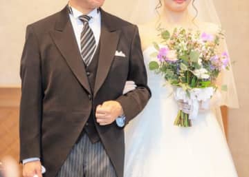 結婚式で義母が暴走！ 花嫁を差し置いて「婚約指輪、引出物、家電など全て義母に決められました」
