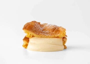 ポーランド伝統菓子を進化させた「とろける極生カルパトカ」数量限定販売！