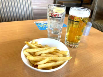 【ガストせんべろ】大ジョッキ2杯に熱々つまみで1,000円以下！これはもう通っちゃうな