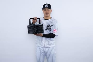 ロッテ、ミニコンテナ付きチケット発売　1万5000枚限定…小川「ちょうどいいサイズ感」