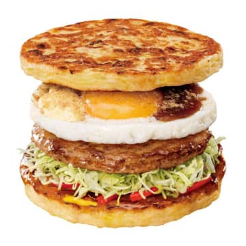 きょう、夢のコラボ解禁！お好み焼きで挟んだ珍バーガー、28店舗限定