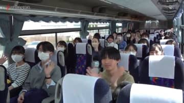 「山梨もいいのかな…」就活学生向けバスツアー 職場など巡り“県内定住”をイメージ