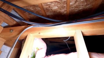 【悲痛】雨降ると水浸し・勝手な図面変更など訴え…建築トラブルで“被害者の会”涙の会見　ほとんどの住宅で違反確認も建設会社「大工に伝え忘れた」