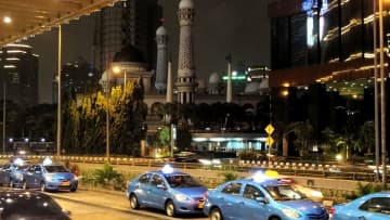 最高のセカンドライフは海外転職で 【第1回】早期退職した後は…インドネシアに転職!?初めてジャカルタに足を踏み入れた「私」を待ち受けていたものとは…。