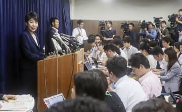 オウム死刑執行、処断の内幕。「執行はいつに」。絡まり合った要因、天皇退位、五輪…