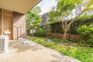 ライオンズマンション馬込マークヒルズ 1階｜「馬込」駅徒歩8分。区立小・中学校徒歩6分圏内。二重床・二重天井構造。専用庭付き陽当たり良好な南向き3LDK