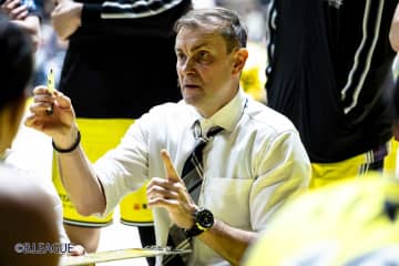 SR渋谷がパヴィチェヴィッチ氏を解任、新指揮官はカイル・ベイリー氏に