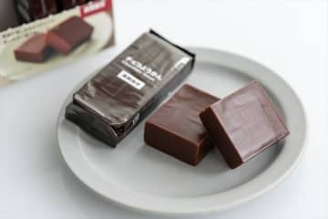 新生活に備えたい“備蓄おやつ”が無印良品に！話題の「チョコようかん」味と保存期間はいかに？【今週の無印良品Vol.23】