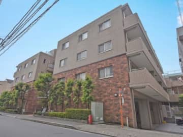 ランドステージ祐天寺 2階｜「祐天寺」駅・「学芸大学」駅徒歩9分圏内。スーパー・コンビニ・区立小学校至近。陽当たり良好な南西・南東角部屋4LDK