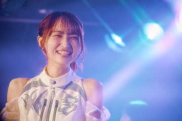WHITE SCORPION、ALLY生誕公演でファンに “ALLYがとう！”を伝える