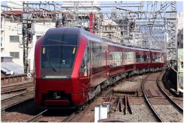 大阪難波駅発の夜行列車「ミッドナイトひのとり」登場！ 6月～9月に3日間、名張駅で約4時間停車