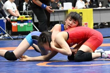 ＜レスリング＞【写真集】2025年JOC杯ジュニアクイーンズカップ選手権／U15決勝