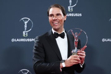 昨年引退の元世界1位ナダル、「ローレウス・スポーツ・アイコン賞」を受賞