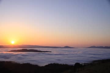 絶景！道の駅【11】目の前に広がる雲海が神々しい！北海道「道の駅 ぐるっとパノラマ美幌峠」