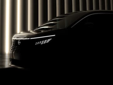 日産自動車、15年ぶりにフルモデルチェンジ　上級ミニバンの礎、エルグランドは日産の救世主たり得るか？