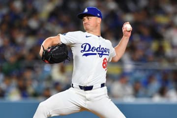 【MLB】WS18イニングの死闘……集中力を維持する秘訣は“もぐもぐタイム”にあった？ ド軍救援左腕はステーキで豪快に栄養補給