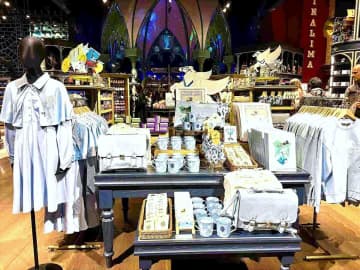 【ハリー・ポッター「ボーバトン」グッズおすすめ7選】スタジオツアー東京「炎のゴブレット」現地ルポ