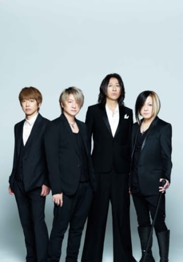 GLAY、伝説のベストアルバム『DRIVE』の後継作が2タイトル同時発売！収録曲「悲願 GLAY feat.小田和正」のMVや6万票の投票者名で作り上げたビジュアルを公開！