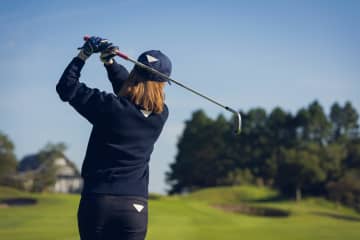 さらっと着るだけで、センスよく決まる。ユナイテッドアローズ ゴルフの秋ウェア