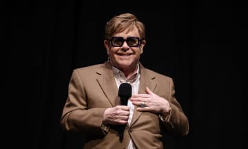 「ロックの殿堂」授賞式でのエルトン・ジョンの受賞スピーチ