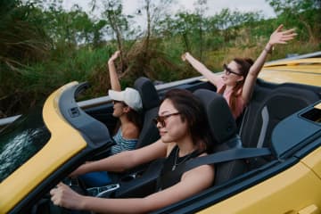 グアム旅行にはレンタカーがぴったり！予約方法や運転ルールを紹介♪