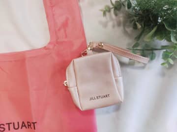 コスパ最強すぎるJILLSTUART付録でたよ！エコバッグ＆ストラップ付きポーチがこの値段で買えちゃうなんて…♪