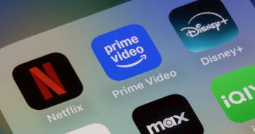 スマホ視聴が主流に！ 有料動画配信サービス、2027年に4,120万人突破へ【ICT総研調べ】