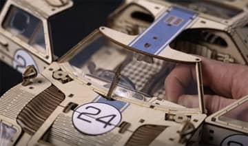 こいつ、走るぞ！  可動ギミックてんこ盛りの木製メカニカルキット「UGT-24 エンデュランスレーサー」