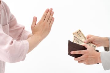 お金を貸す？断る？友達に頼まれて迷った時の４つの判断基準