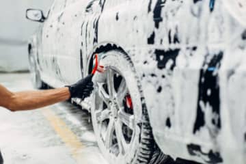 4月28日は『洗車の日』｜実はカー用品業界が仕掛けた記念日