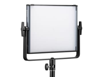 ファンレス・金属筐体のLEDパネル「GODOX LDX」　フルカラータイプも選択可能