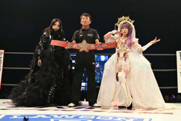 【スターダム】上谷沙弥が中野たむとの「敗者引退マッチ」制す！涙の別れに「私はお前のことが大好きだ」中野「たむの呪いを一生背負って生きるんだよ」