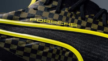 伊東純也が着用するPUMAの最新スパイク、世界的自動車メーカーとのコラボモデルが登場！