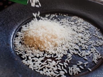 “令和の米騒動”に救世主　5kg3000円台「輸入米のおいしい食べ方」5選