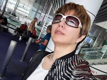 GACKT、「オトコ……か？」空港でまさかの事態に「美形すぎる」「美しさの境地は男女近いのかも」