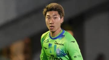 25歳の苦労人Jリーガー、大好きだった亡き祖母に捧げるゴールに涙…「感動し過ぎた」とファンも貰い泣き