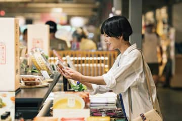 お土産の持ち帰りでひと工夫　旅行で使いたい便利アイテムをプロが紹介