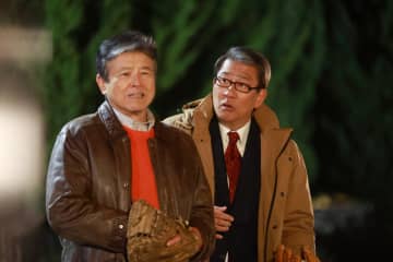『湯煙美人』への出演を決める典子（飯島直子）ある“誘い”を受ける和平（中井貴一）それぞれのセカンドライフに動きが＜『最後から二番目の恋』第3話完全版＞