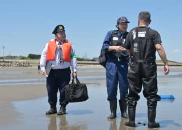 ハマグリ密漁や海難事故防止へ　鹿嶋で海浜パトロール　茨城